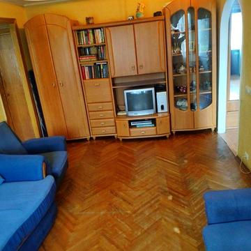 Сдам 2к кв метро Дарница