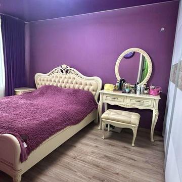 Без комісії для покупця!Продам двокімнатну квартиру з ремонтом в центрі міста!Світло є завжди.
