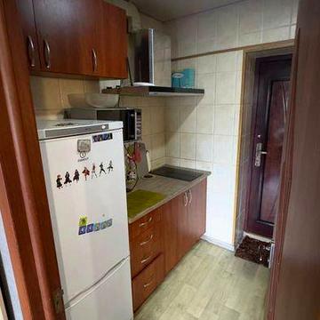 Продаж квартири біля метро Академмістечко пров. Приладний, 4