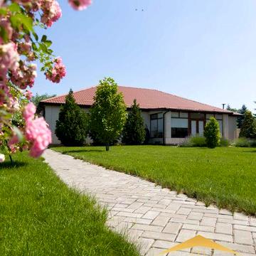 Продаж будинку селище Сонячне