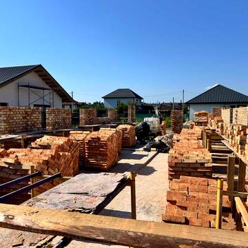 Сучасний одноповерховий будинок 120 м² з терасою