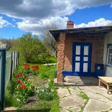 Без комісії! Будиночок  в центрі с. Потоки!