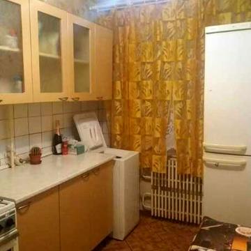 Продам 3-кімнатну квартиру на 1 поверсі 9-поверхового будинку в районі  Косіора
