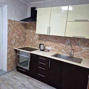 Каштанова 8б, оренда затишної 2-к квартири, Троєщина, ПЕРША ЗДАЧА!
