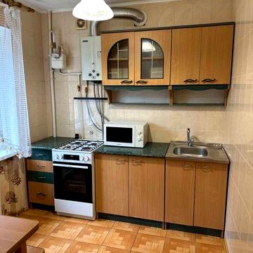Здам в оренду двокімнатну квартиру на Хмельницькому шоссе.Космонавтів