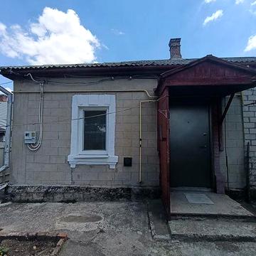Продається частина будинку
