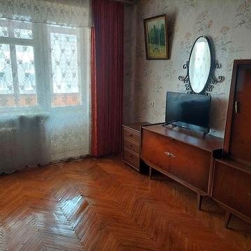 Продаж однокімнатної квартири на вулиці Львівська 12