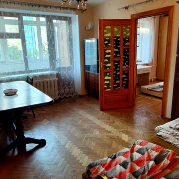 Здається 3к квартира довгостроково ЦУМ, Соборна , Рівне