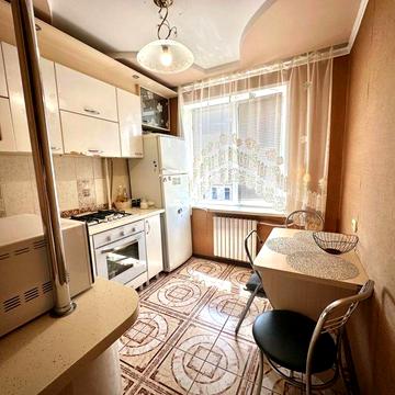 Продам 2-х комнатную квартиру ПАВЛОГРАД