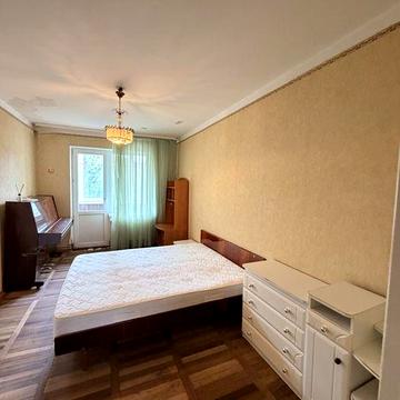 Простора квартра Хоткевича , автономне опалення