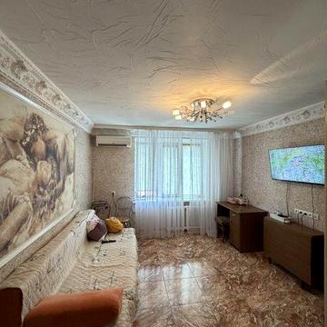 Оренда 2 кімнт. Чешка вул. ГОЛОВНА ( р-н Проспекту незал.)