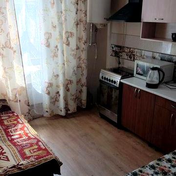 Здам  квартиру на Боровського,Хімічна