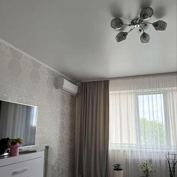 Срочно продам велику 1 кімнатну квартиру ЖК шоколад