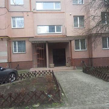 Продам 2к квартиру 6/9 на Тополе 56м2