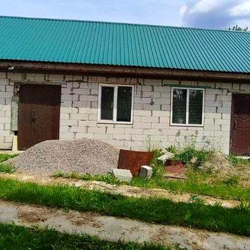 Продам участок з будинком, гаражем, сараєм с. Кобижча Ніжинський р-н Чернігівська обл