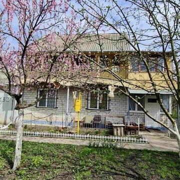 Будинок на першій береговій лінії Рожин Вишгородського району