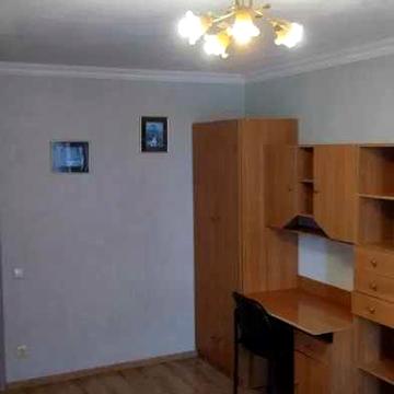 Здається 1-кімнатна квартира на Райдужному масиві біля озера.