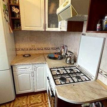 Сдам 2х комнатную с.т. м. Масельского