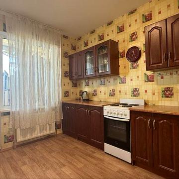 Продаж 1-к квартири Макаренка