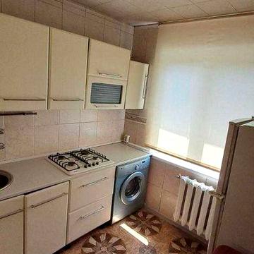 Продам 3-кімнатну квартиру на вул. Краснова/Толбухіна. Черёмушки