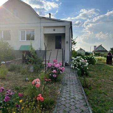 Продається будинок  в предмісті Камʼянця- Подільського