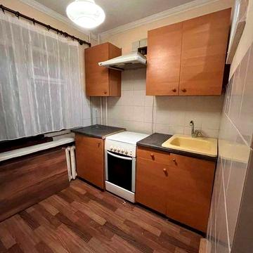 Здається 2ох кімнатна квартира район Коновальця