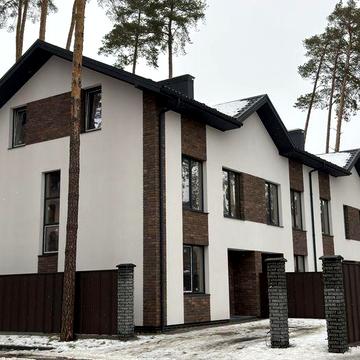 Старт продажу таунхаусів в Центрі міста і вже залишився декілька