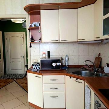 Продам 3-кімнатну квартиру 94 м² (Казакова),