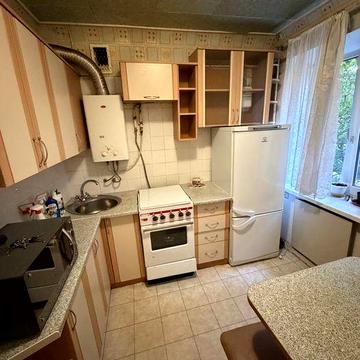 Аренда 1-к квартира 32м2 район ул.Тельнова.