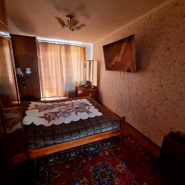 Продаж 5к Квартира Металургів проспект