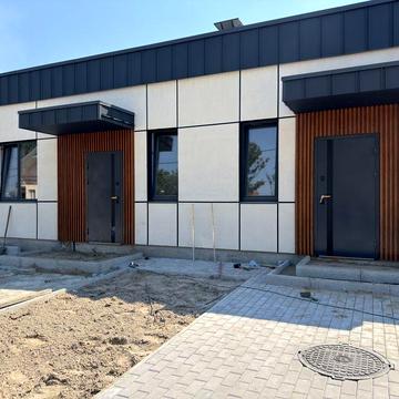 Нові тауни на 2 сотках з газом 63,78 м2 . Гостомель