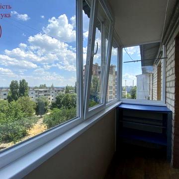 Продаж / 1-кімнатна квартира  / проспект Свободи