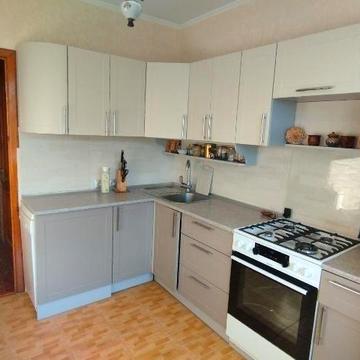 Сдаётся 2х комнатная квартира,  бабурка,  хортицкий
