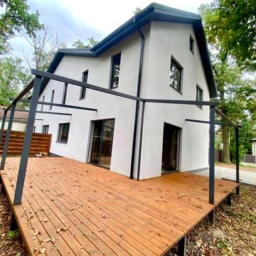 Дуплекс в Бучі. Район стадіону.