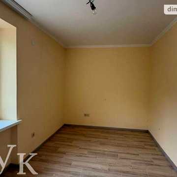 Продаж 3к Квартира Грушевського вулиця