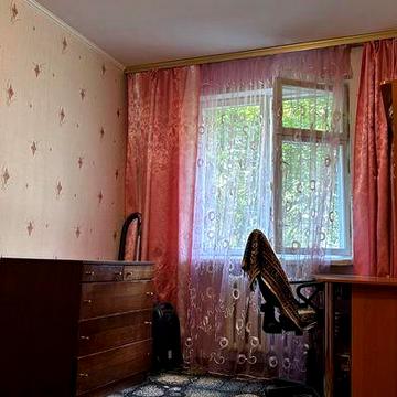 Здам 2к квартиру в центрі, 1 поверх 0637177105