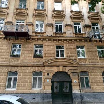 Продаж квартири в самому центрі міста