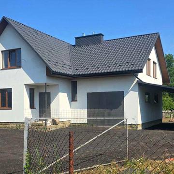 Продам просторий будинок площею 200 м²