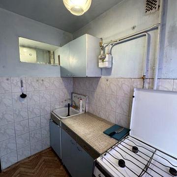 1- кім. кв. вул. Тролейбусна. ВІЛЬНА