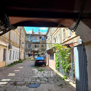 Срочно продам 3 ком квартиру в Центре.