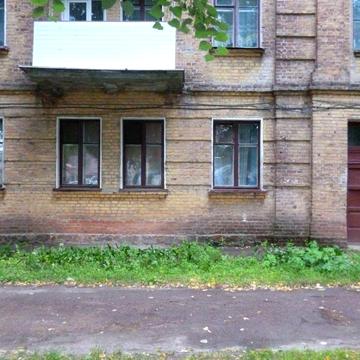 3-х ком.кв. 76кв.м.,Сталинка,пр.Мира 1/3 кирп.+подвал(бомбоубежище),под бизнес