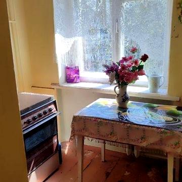 Продам 2 кімнатну квартиру в центрі міста.