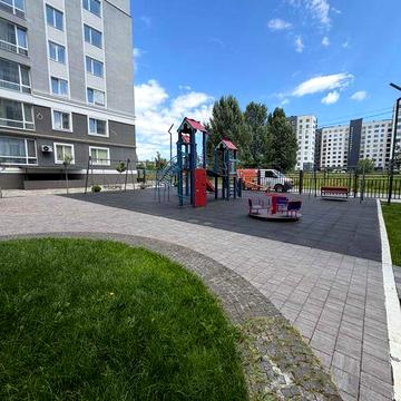 Продаж квартири з 2%, заселений цегляний будинок з газом, величезний паркінг! ЖК Ідиліка