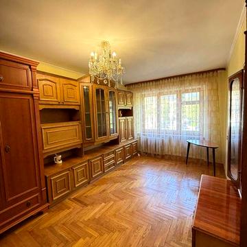 Продаж 2 кімнатної квартири на вул.Київська 4