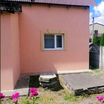 Продаж будинку на вулиці костельній 2/2 в центрі