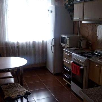 Здам  2кім квартиру Польова. Власник.