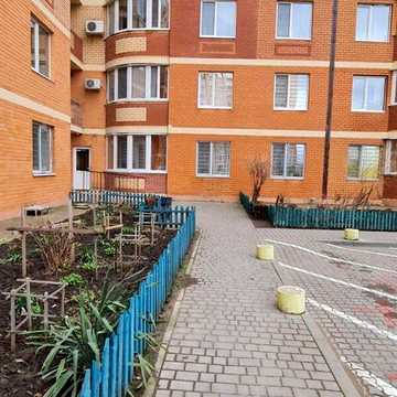 Продаж 3к Квартира Шкільна вулиця