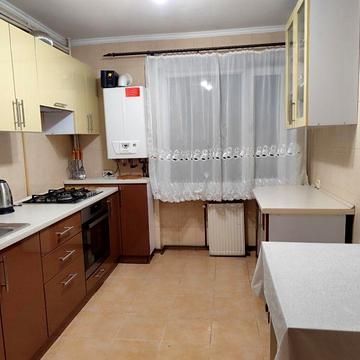 Оренда 4-кім. квартири, у центрі м.Надвірна