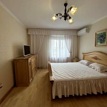 Оренда квартири по вул Героів полку «Азов»