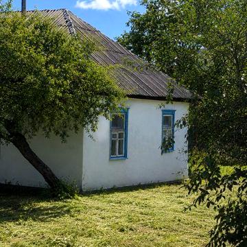 Продаж будинку з землею 7 соток